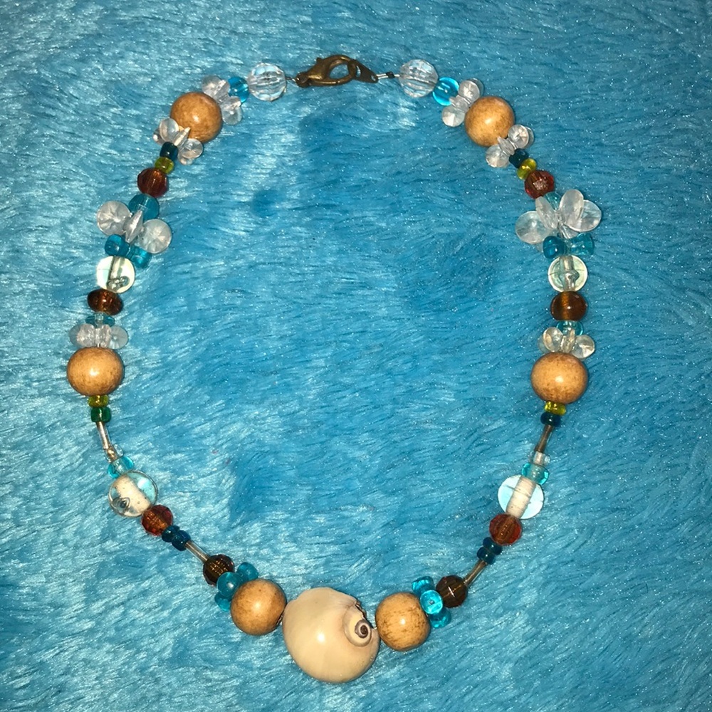 handcrafted seashell choker